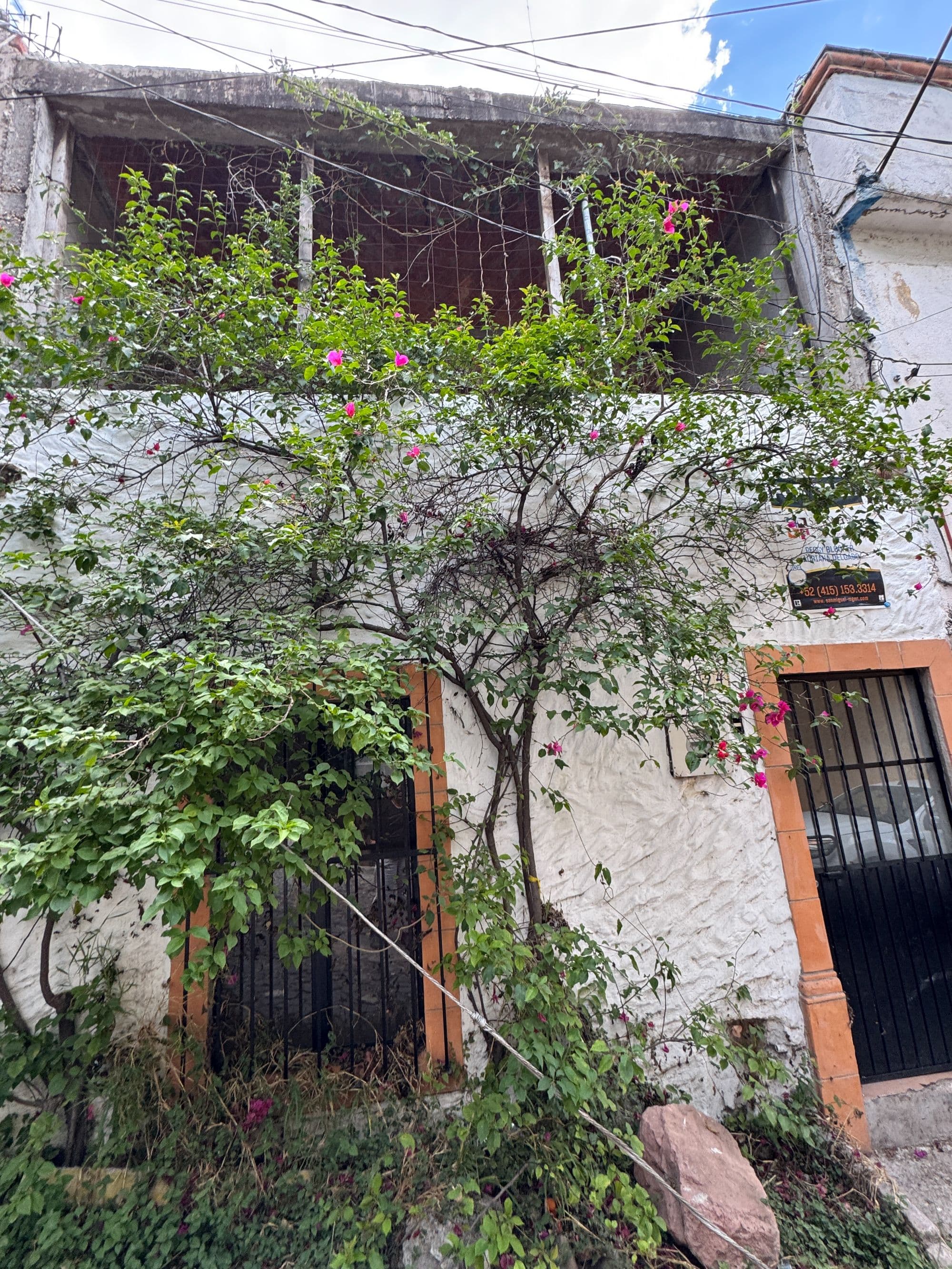CASA REFUGIO, photo 1 of 2