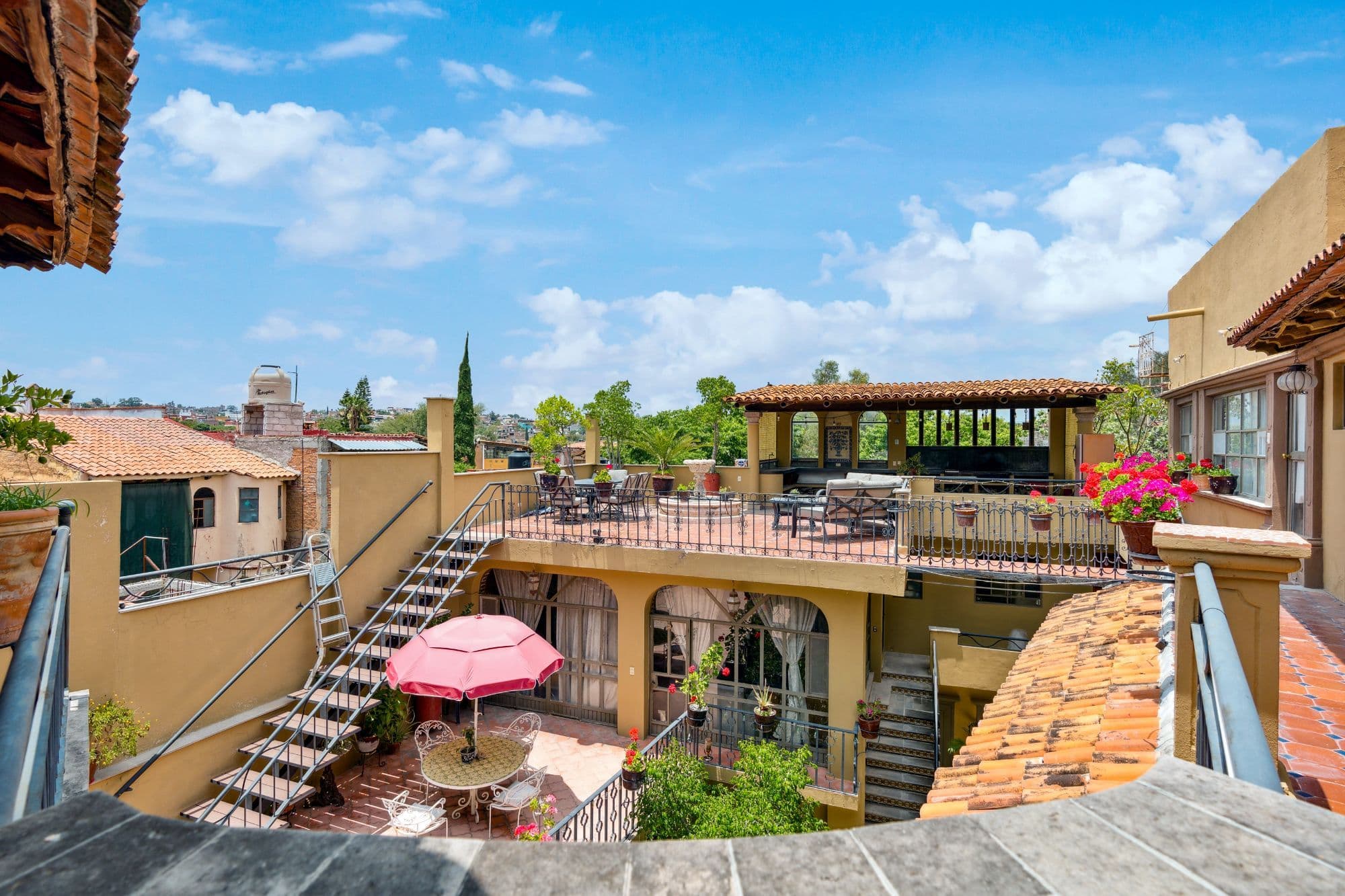 Casa Los Helechos, photo 1 of 25