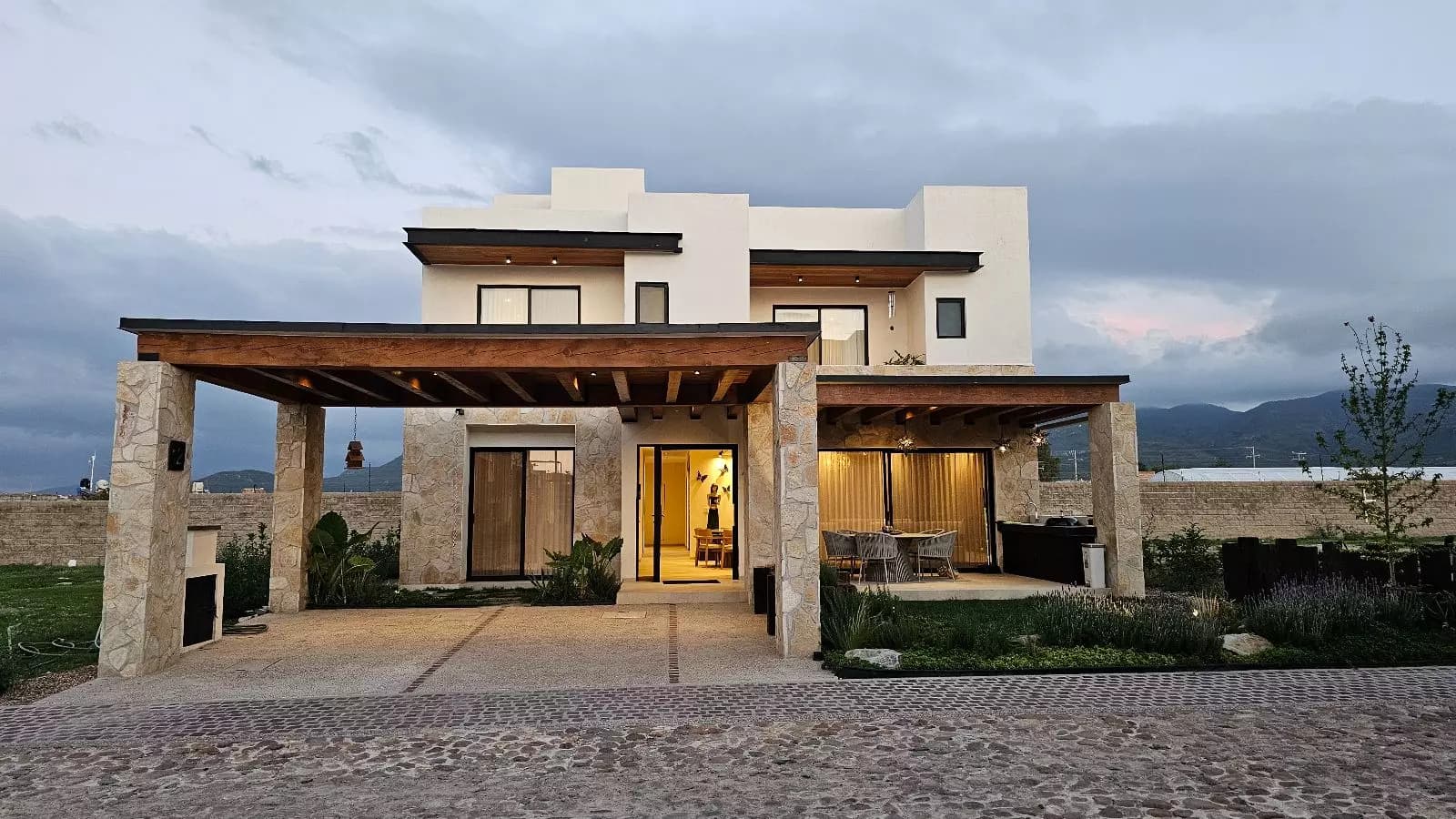 PRICE REDUCTION Casa Colibrí, en Sahai Residences, photo 1 of 25